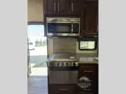 used Travel Trailers Yellowstone RV Sedona for sale, in Spruce Grove, AB Thumbnail 12