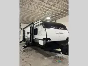 used Travel Trailers East To West Silver Lake for sale, in Spruce Grove, AB Thumbnail 7