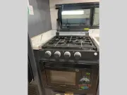 used Travel Trailers East To West Silver Lake for sale, in Spruce Grove, AB Thumbnail 13