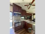 used Travel Trailers Yellowstone RV Sedona for sale, in Spruce Grove, AB Thumbnail 11