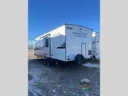 used Travel Trailers East To West Longitude for sale, in Spruce Grove, AB Thumbnail 4