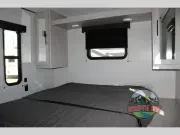 used Travel Trailers CrossRoads RV Zinger for sale, in Spruce Grove, AB Thumbnail 19