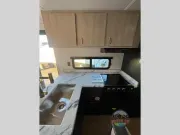 used Travel Trailers East To West Silver Lake for sale, in Spruce Grove, AB Thumbnail 11