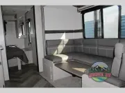 used Travel Trailers CrossRoads RV Zinger for sale, in Spruce Grove, AB Thumbnail 17