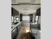 used Travel Trailers Keystone RV Bullet Crossfire for sale, in Spruce Grove, AB Thumbnail 18