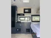 used Travel Trailers East To West Silver Lake for sale, in Spruce Grove, AB Thumbnail 7