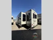 used Travel Trailers Yellowstone RV Sedona for sale, in Spruce Grove, AB Thumbnail 4