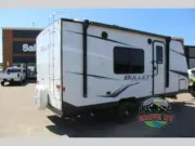 used Travel Trailers Keystone RV Bullet Crossfire for sale, in Spruce Grove, AB Thumbnail 3