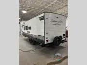 used Travel Trailers East To West Silver Lake for sale, in Spruce Grove, AB Thumbnail 4