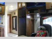 used Travel Trailers Lance Toy Hauler for sale, in Spruce Grove, AB Thumbnail 19