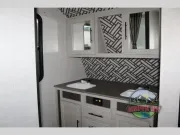 used Travel Trailers CrossRoads RV Zinger for sale, in Spruce Grove, AB Thumbnail 27