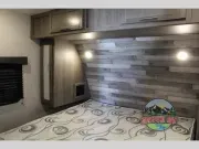used Travel Trailers CrossRoads RV Volante for sale, in Spruce Grove, AB Thumbnail 23