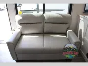 used Travel Trailers East To West Longitude for sale, in Spruce Grove, AB Thumbnail 16