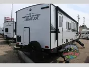 used Travel Trailers East To West Longitude for sale, in Spruce Grove, AB Thumbnail 5