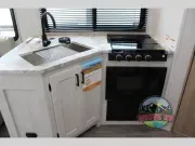 used Travel Trailers East To West Longitude for sale, in Spruce Grove, AB Thumbnail 10
