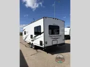 used Travel Trailers Coachmen Freedom Express Select for sale, in Spruce Grove, AB Thumbnail 4