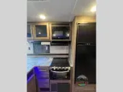 used Travel Trailers CrossRoads RV Zinger Lite for sale, in Spruce Grove, AB Thumbnail 23
