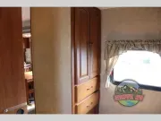 used Travel Trailers Heartland RV Caliber for sale, in Spruce Grove, AB Thumbnail 27