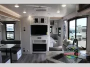 used Travel Trailers East To West Longitude for sale, in Spruce Grove, AB Thumbnail 25