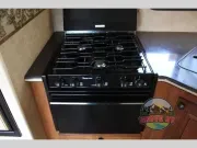 used Travel Trailers Heartland RV Caliber for sale, in Spruce Grove, AB Thumbnail 15