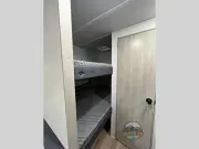 used Travel Trailers East To West Silver Lake for sale, in Spruce Grove, AB Thumbnail 16