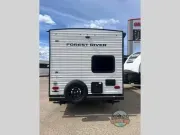 used Travel Trailers East To West Silver Lake for sale, in Spruce Grove, AB Thumbnail 4