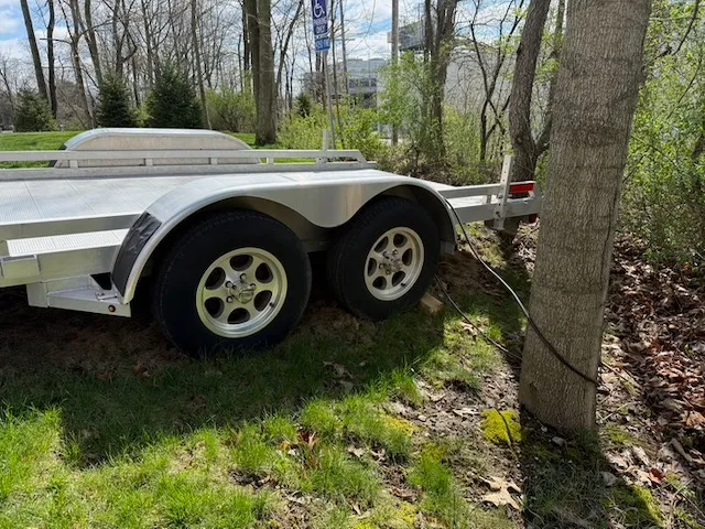used Car Haulers / Racing Trailers Aluma  for sale, in Peninsula, OH Thumbnail 4
