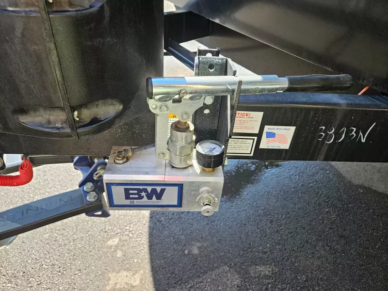 used Travel Trailers Winnebago Micro Minnie for sale, in Bonita, CA Thumbnail 18