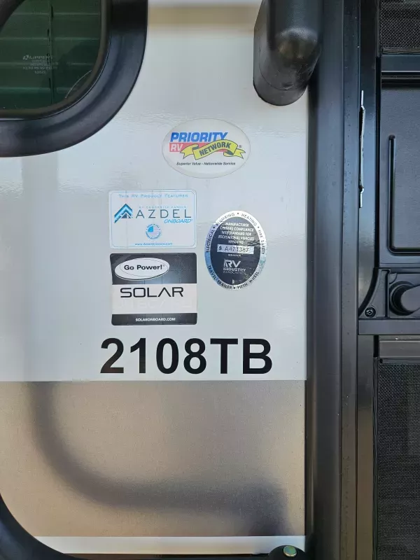 used Travel Trailers Winnebago Micro Minnie for sale, in Bonita, CA Thumbnail 7