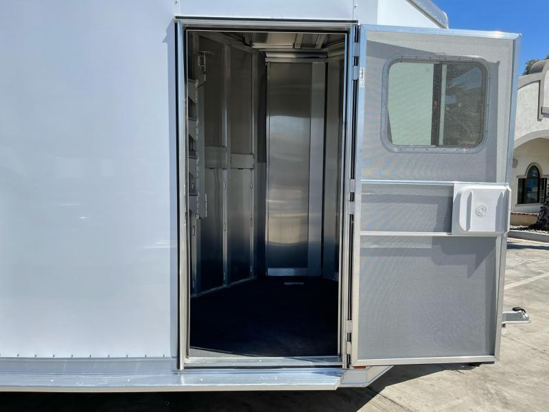 new Horse Trailers Featherlite  for sale, in Norco, CA Thumbnail 7