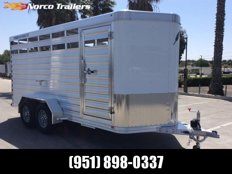 2022 Featherlite 8107 Livestock Trailer 2022 Featherlite 8107 Livestock Trailer