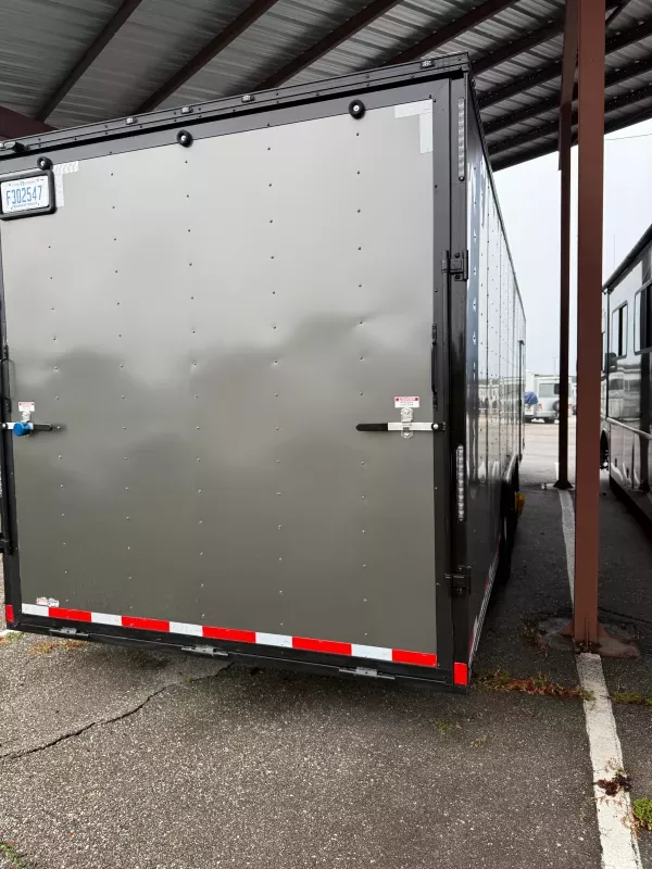 used Cargo (Enclosed) Trailers Team Spirit Custom Trailers  for sale, in Palmetto, FL Thumbnail 7