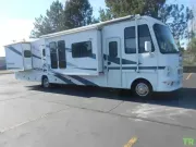 2008 Damon Motor Coach Challenger 
