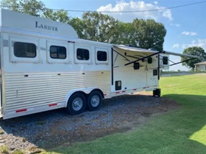 2019 Lakota photo 5