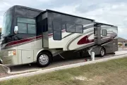 2015 Tiffin Motorhomes Allegro Red 38 QRA