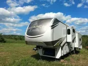 used Other Trailers Alliance RV  for sale, in Omaha, NE Thumbnail 3