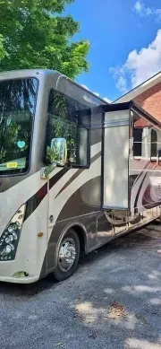 2017 Thor Motor Coach Windsport 34J