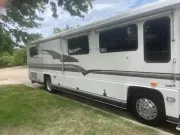 used Other Trailers Foretravel  for sale, in Omaha, NE Thumbnail 1