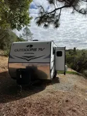 2019 Outdoors RV Creekside Mountain Series