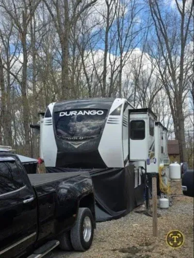 2021 KZ Durango Gold G387FLF