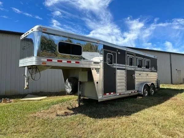2009 Horse Livestock Trailer photo 7