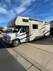 2018 Coachmen Leprechaun 260 DS