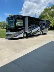 2021 Tiffin Motorhomes Allegro Red 33 AA