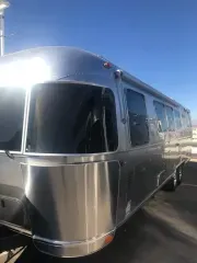 2022 Airstream Flying Cloud 