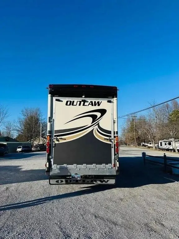2014 Thor Motor Coach