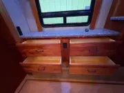 used Other Trailers Foretravel  for sale, in Omaha, NE Thumbnail 31