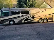 2003 Monaco® Dynasty® 38 Earl
