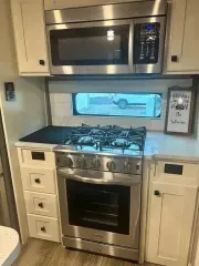 used Other Trailers Vanleigh RV  for sale, in Omaha, NE Thumbnail 5