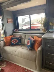 used Other Trailers Tiffin Motorhomes  for sale, in Omaha, NE Thumbnail 15