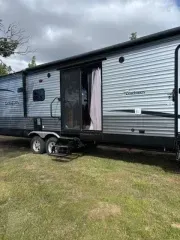 2017 Coachmen Catalina Destination 